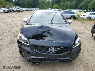 2017 Volvo V60 R-Design Platinum with VIN YV149MSS5H1369658, listed as a Copart auction lot 66592114 with 0 mi miles and Salvage Title. Bid and sale history available at carsss.com. Image 5.
