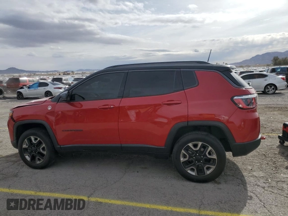 2017 Jeep Compass Trailhawk z VIN 3C4NJDDB8HT668097, wystawiony jako Copart lot #51618075 z przebiegiem 70 612 mil mil oraz Szkoda całkowita • Salvage title. Historia ofert i sprzedaży dostępna na DreamBid. Obrazek 2.