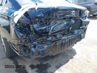2024 Lexus ES 350 Luxury z VIN 58AEZ1B15RU180643, wystawiony jako IAAI lot #42296720 z przebiegiem 19 457 mil mil oraz . Historia ofert i sprzedaży dostępna na DreamBid. Obrazek 18.