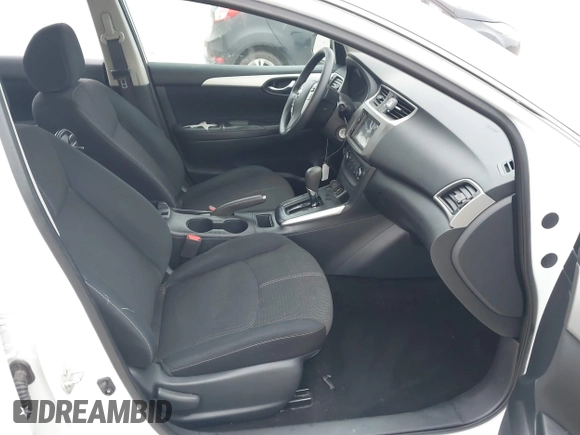 2017 Nissan Sentra SV z VIN 3N1AB7AP9HY349424, wystawiony jako IAAI lot #41803797 z przebiegiem 126 936 mil mil oraz . Historia ofert i sprzedaży dostępna na DreamBid. Obrazek 5.