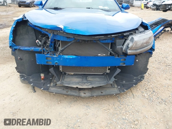 2017 Chevrolet Camaro 1LT z VIN 1G1FB1RX1H0144817, wystawiony jako IAAI lot #41609587 z przebiegiem 44 477 mil mil oraz . Historia ofert i sprzedaży dostępna na DreamBid. Obrazek 6.