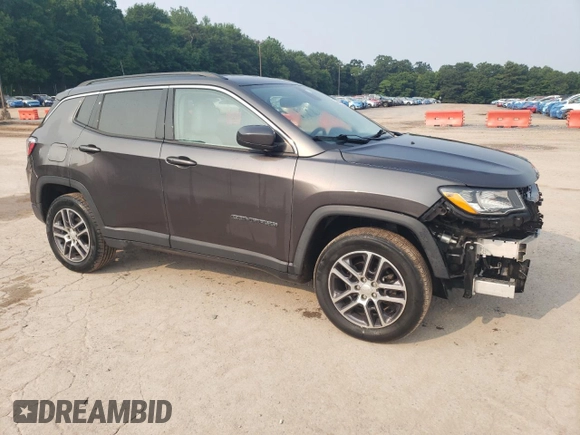 2018 Jeep Compass Latitude with VIN 3C4NJDBB3JT154795, listed as a Copart auction lot 60204275 with 56,167 mi miles and Salvage title. Bid and sale history available at DreamBid. Image 4.