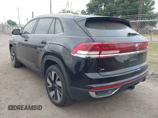 2024 Volkswagen Atlas SE с VIN 1V2WE2CA6RC202251, выставлен на аукционе IAAI как лот 42036596 с пробегом 13 531 миль миль и . История ставок и продаж доступна на DreamBid. Изображение 3.