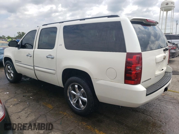 2008 Chevrolet Suburban LT w/2LT with VIN 1GNFK16328R193634, listed as a Copart auction lot 68741644 with 265,320 mi miles and Salvage Title. Bid and sale history available at carsss.com. Image 2.