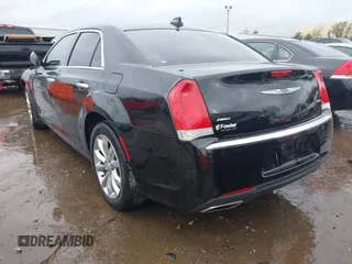 2019 Chrysler 300 Limited with VIN 2C3CCAKG1KH586537, listed as a IAAI auction lot 41950613 with 113,161 mi miles and . Bid and sale history available at carsss.com. Image 3.