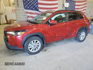 2024 Toyota Corolla Cross LE z VIN 7MUBAABG5RV117983, wystawiony jako Copart lot #49167655 z przebiegiem 1 083 mil mil oraz Szkoda całkowita • Salvage title. Historia ofert i sprzedaży dostępna na DreamBid. Obrazek 1.