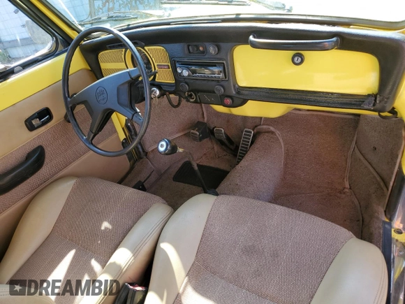 1972 Volkswagen Beetle with VIN 1522691744, listed as a Copart auction lot 61989275 with 56,316 mi miles and Clean title. Bid and sale history available at DreamBid. Image 8.