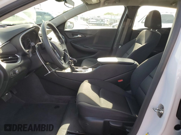 2024 Chevrolet Malibu LS with VIN 1G1ZB5ST0RF184574, listed as a Copart auction lot 53998505 with 32,480 mi miles and Clean Title. Bid and sale history available at DreamBid. Image 7.