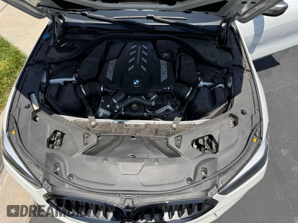 2020 BMW 8 Series M850i with VIN WBAGV8C01LBP48613, listed as a Copart auction lot 65496944 with 18,974 mi miles. Bid and sale history available at carsss.com. Image 7.