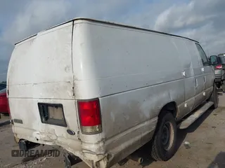 2007 Ford Econoline Cargo with VIN 1FTNS24W17DA81426, listed as a IAAI auction lot 42293734 with 338,101 mi miles and . Bid and sale history available at DreamBid. Image 4.