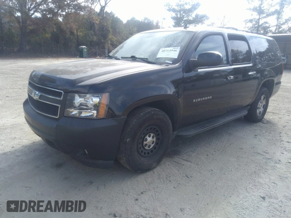 2010 Chevrolet Suburban LT with VIN 1GNUCJE01AR196820, listed as a IAAI auction lot 40713946 with 234,838 mi miles and . Bid and sale history available at DreamBid. Image 17.