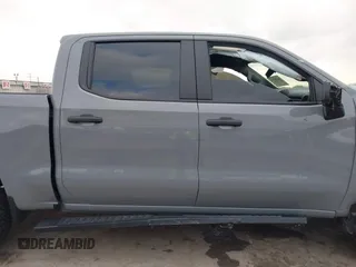 2024 Chevrolet Silverado 1500 Custom Trail Boss with VIN 3GCUDCED6RG410099, listed as a IAAI auction lot 41245352 with 10,482 mi miles. Bid and sale history available at carsss.com. Image 14.