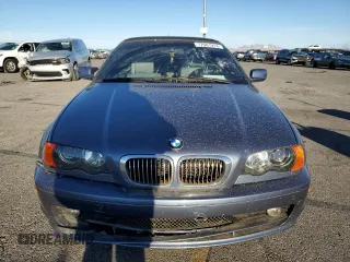 2001 BMW 3 Series 325Ci with VIN WBABS33411JY51140, listed as a Copart auction lot 77901914 with 0 mi miles and Salvage Title. Bid and sale history available at carsss.com. Image 5.