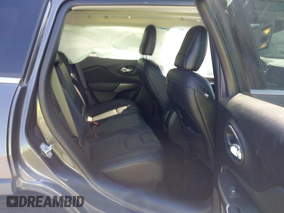 2021 Jeep Cherokee Limited z VIN 1C4PJMDX6MD209395, wystawiony jako IAAI lot #42073746 z przebiegiem 26 627 mil mil oraz . Historia ofert i sprzedaży dostępna na DreamBid. Obrazek 8.