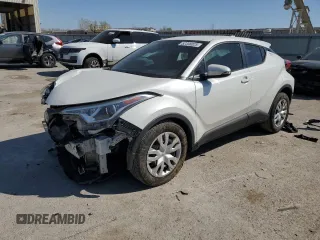 2019 Toyota C-HR XLE with VIN NMTKHMBX2KR098238, listed as a Copart auction lot 52338025 with 57,933 mi miles and Salvage Title. Bid and sale history available at DreamBid. Image 1.
