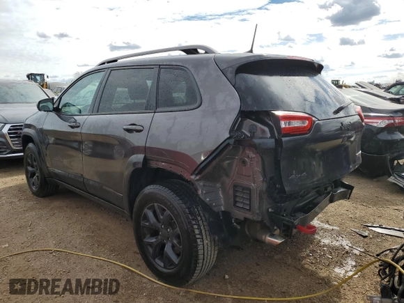 2018 Jeep Cherokee Trailhawk with VIN 1C4PJMBB2JD506327, listed as a Copart auction lot 75747364 with 186,413 mi miles and Salvage Title. Bid and sale history available at DreamBid. Image 2.