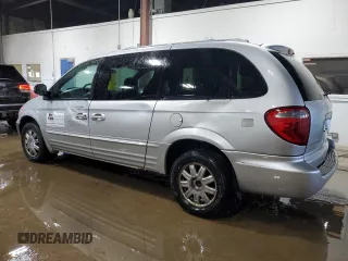 2004 Chrysler Town & Country Touring z VIN 2C4GP54L14R518481, wystawiony jako Copart lot #58425865 z przebiegiem 151 313 mil mil oraz Szkoda całkowita • Salvage title. Historia ofert i sprzedaży dostępna na DreamBid. Obrazek 2.