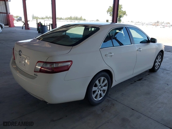 2009 Toyota Camry Hybrid with VIN 4T1BB46K69U072258, listed as a IAAI auction lot 42085130 with 179,454 mi miles. Bid and sale history available at carsss.com. Image 4.