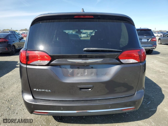 2017 Chrysler Pacifica Touring-L with VIN 2C4RC1BG4HR627266, listed as a Copart auction lot 49711615 with 163,877 mi miles and Clean Title. Bid and sale history available at carsss.com. Image 6.