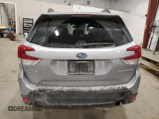 2020 Subaru Forester Limited with VIN JF2SKASC9LH585152, listed as a Copart auction lot 42211585 with 43,871 mi miles and Salvage Title. Bid and sale history available at carsss.com. Image 6.
