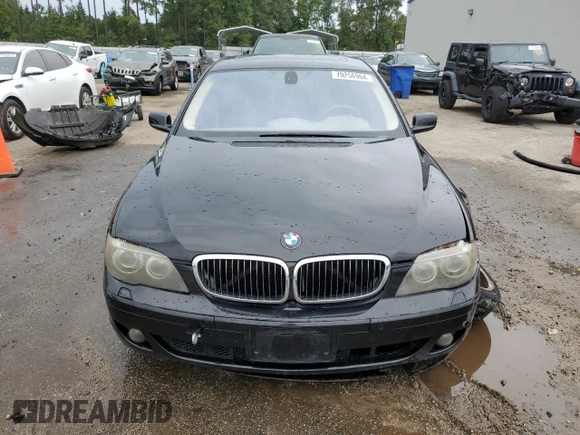 2008 BMW 7 Series 750Li with VIN WBAHN83588DT81267, listed as a Copart auction lot 70256964 with 127,155 mi miles and Salvage Title. Bid and sale history available at DreamBid. Image 5.