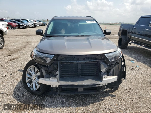 2021 Ford Explorer XLT with VIN 1FMSK7DH2MGA04636, listed as a Copart auction lot 54262005 with 55,575 mi miles and Salvage Title. Bid and sale history available at carsss.com. Image 5.