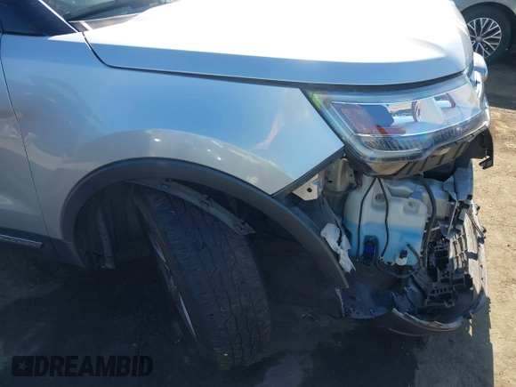 2019 Ford Explorer XLT z VIN 1FM5K7D84KGA60538, wystawiony jako IAAI lot #42603310 z przebiegiem 134 221 mil mil oraz . Historia ofert i sprzedaży dostępna na DreamBid. Obrazek 20.