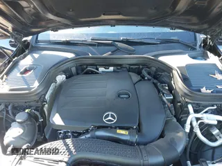 2022 Mercedes-Benz GLC with VIN W1N0J8EB6NG039012, listed as a IAAI auction lot 41561378 with 44,498 mi miles. Bid and sale history available at carsss.com. Image 10.