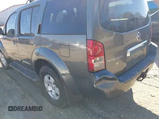 2005 Nissan Pathfinder SE with VIN 5N1AR18U55C791523, listed as a IAAI auction lot 41848499 with 247,768 mi miles. Bid and sale history available at carsss.com. Image 6.