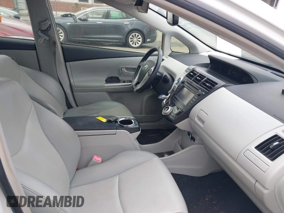 2013 Toyota Prius Two with VIN JTDZN3EU7D3263919, listed as a IAAI auction lot 41865787 with 125,594 mi miles and . Bid and sale history available at carsss.com. Image 5.