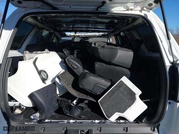 2019 Toyota 4Runner SR5 with VIN JTEBU5JR4K5726940, listed as a IAAI auction lot 41801853 with 81,097 mi miles. Bid and sale history available at carsss.com. Image 12.