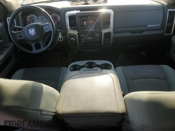 2019 Ram 1500 SLT z VIN 1C6RR6TT0KS678512, wystawiony jako Copart lot #52208685 z przebiegiem 108 986 mil mil oraz Szkoda całkowita • Salvage title. Historia ofert i sprzedaży dostępna na DreamBid. Obrazek 8.