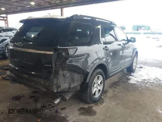 2014 Ford Explorer with VIN 1FM5K8B83EGB31774, listed as a IAAI auction lot 41540918 with 209,218 mi miles and . Bid and sale history available at carsss.com. Image 4.