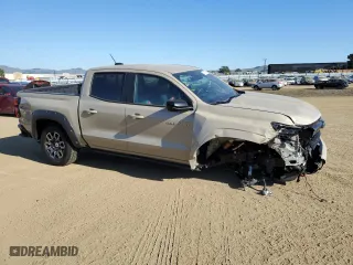 2023 Chevrolet Colorado 4WD Z71 with VIN 1GCPTDEK3P1245659, listed as a Copart auction lot 42876745 with 16,012 mi miles and Salvage Title. Bid and sale history available at carsss.com. Image 4.