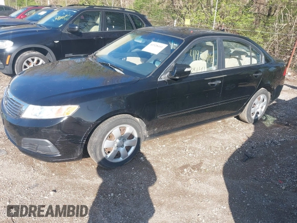 2010 Kia Optima LX with VIN KNAGG4A86A5391811, listed as a IAAI auction lot 41928441 with 152,385 mi miles. Bid and sale history available at carsss.com. Image 2.