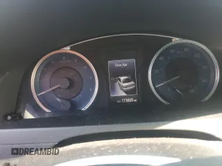 2016 Toyota Camry XLE with VIN 4T4BF1FK9GR546418, listed as a Copart auction lot 44932555 with 173,009 mi miles and Salvage Title. Bid and sale history available at carsss.com. Image 9.