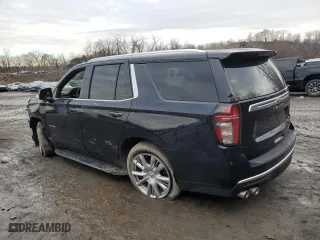 2022 Chevrolet Tahoe High Country with VIN 1GNSKTKL2NR173072, listed as a Copart auction lot 84942094 with 29,592 mi miles and Salvage Title. Bid and sale history available at carsss.com. Image 2.