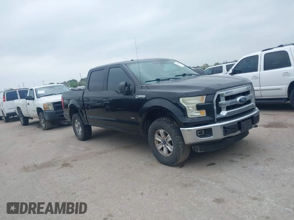 2015 Ford F-150 XLT with VIN 1FTEW1EG4FKD11928, listed as a IAAI auction lot 41912864 with 270,804 mi miles. Bid and sale history available at carsss.com. Image 1.