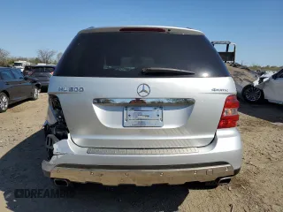 2006 Mercedes-Benz M 500 z VIN 4JGBB75E96A023923, wystawiony jako Copart lot #52966925 z przebiegiem 129 575 mil mil oraz Szkoda całkowita • Salvage title. Historia ofert i sprzedaży dostępna na DreamBid. Obrazek 6.