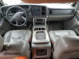 2004 GMC Yukon XL SLT z VIN 3GKFK16T84G286648, wystawiony jako Copart lot #43818975 z przebiegiem Nie podano mil oraz Szkoda całkowita • Salvage title. Historia ofert i sprzedaży dostępna na DreamBid. Obrazek 8.