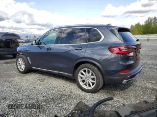 2021 BMW X5 xDrive45e with VIN 5UXTA6C03M9H41531, listed as a Copart auction lot 54133805 with 17,484 mi miles and Salvage Title. Bid and sale history available at DreamBid. Image 2.