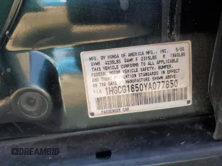 2000 Honda Accord EX с VIN 1HGCG1650YA077850, выставлен на аукционе Copart как лот 57105575 с пробегом Не указан миль и Списание • Salvage title. История ставок и продаж доступна на DreamBid. Изображение 12.