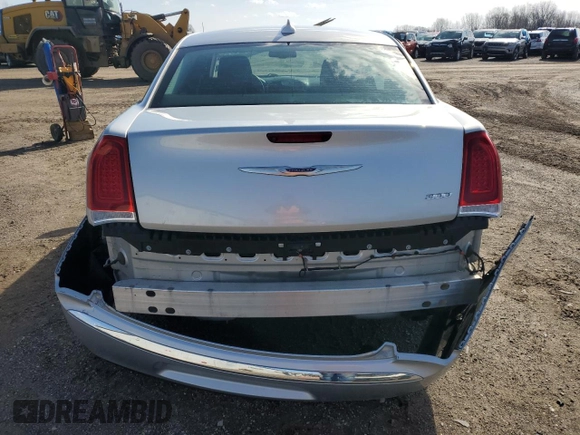 2019 Chrysler 300 Touring with VIN 2C3CCAAG4KH729031, listed as a Copart auction lot 51564305 with 62,608 mi miles and Clean Title. Bid and sale history available at carsss.com. Image 6.