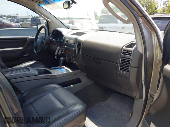 2007 Nissan Armada SE z VIN 5N1BA08A47N721367, wystawiony jako IAAI lot #42116965 z przebiegiem 187 190 mil mil oraz . Historia ofert i sprzedaży dostępna na DreamBid. Obrazek 5.