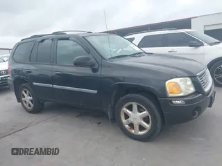 2008 GMC Envoy SLT z VIN 1GKDT13S782208117, wystawiony jako IAAI lot #42057711 z przebiegiem 135 979 mil mil oraz . Historia ofert i sprzedaży dostępna na DreamBid. Obrazek 1.