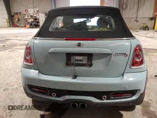 2014 MINI Convertible S с VIN WMWZP3C59ET707581, выставлен на аукционе Copart как лот 46983865 с пробегом 42 746 миль миль и Списание • Salvage title. История ставок и продаж доступна на DreamBid. Изображение 6.