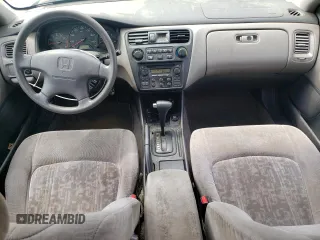 2000 Honda Accord EX z VIN 1HGCG5656YA060963, wystawiony jako Copart lot #54715235 z przebiegiem 266 918 mil mil oraz Szkoda całkowita • Salvage title. Historia ofert i sprzedaży dostępna na DreamBid. Obrazek 8.