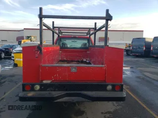 2003 Ford F-350 z VIN 1FDSF34L13EA67061, wystawiony jako Copart lot #82886924 z przebiegiem 159 097 mil mil oraz Czysty tytuł • Clean title. Historia ofert i sprzedaży dostępna na DreamBid. Obrazek 7.