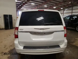 2015 Chrysler Town & Country Touring with VIN 2C4RC1BG4FR673211, listed as a Copart auction lot 51373025 with 142,501 mi miles and Clean Title. Bid and sale history available at carsss.com. Image 6.
