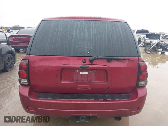 2006 Chevrolet TrailBlazer LS with VIN 1GNDT13S162189340, listed as a IAAI auction lot 41896047 with 251,447 mi miles and . Bid and sale history available at DreamBid. Image 16.